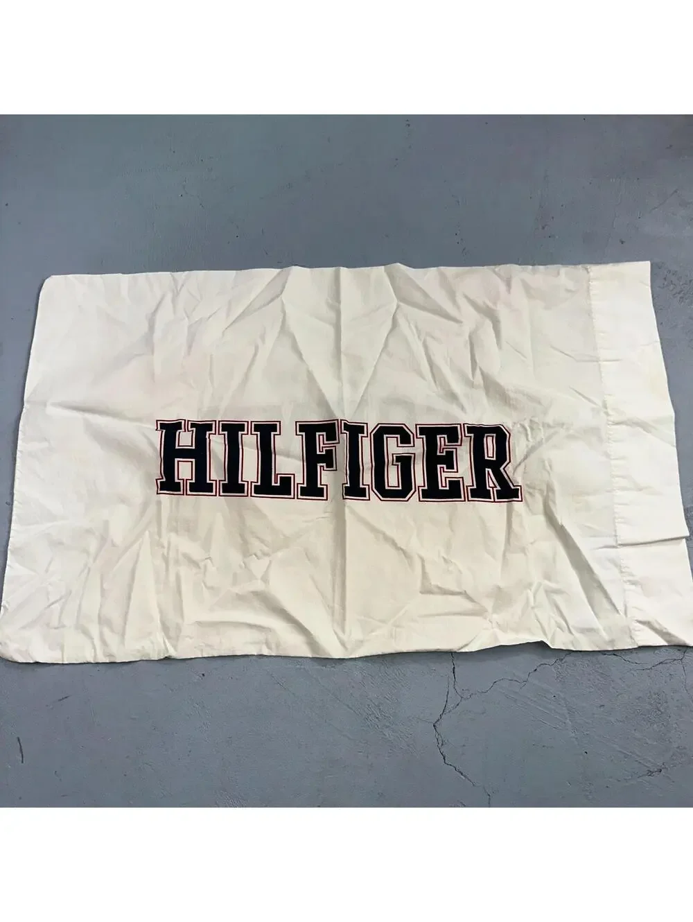 Tommy Hilfiger Vintage Standard Pillowcases White Name Spellout Cool 90s USA
